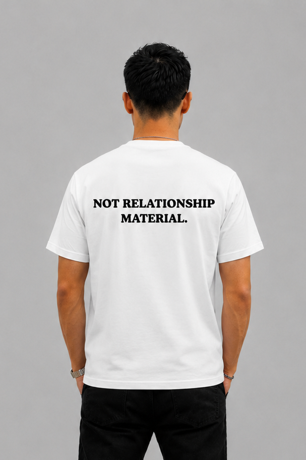 Not relationship material Graphic T-shirt - Regular Fit T-shirt